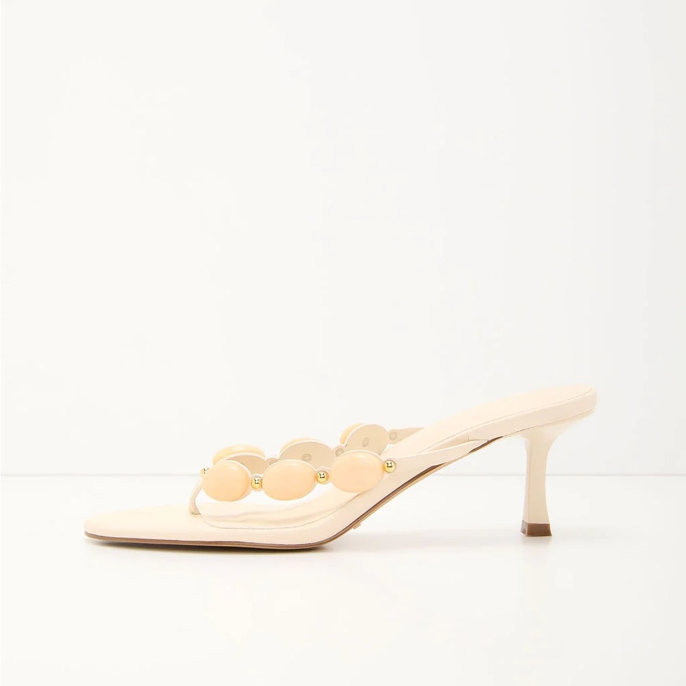 Gema Elegant Sandals in Bone - Picture 11 of 16